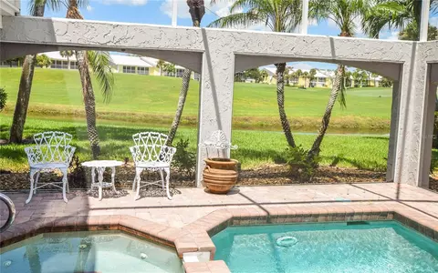 Exterior - 404 Cardiff Rd, Venice, FL 34293 photo 10 of 15