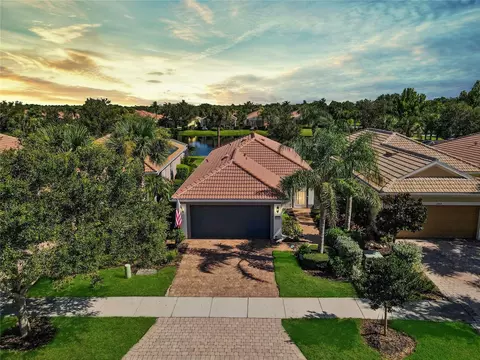 19263 Lappacio St, Venice, FL 34293