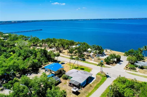 23022 Bayshore Rd, Punta Gorda, FL 33980