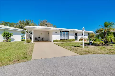 521 Circlewood Dr #Q11, Venice, FL 34293