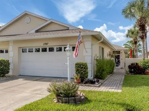 1747 Fountain View Cir, Venice, FL 34292