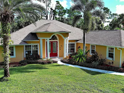 3286 Henderson Ln, North Port, FL 34286