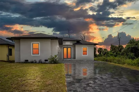 183 Sesame Rd E, Rotonda West, FL 33947