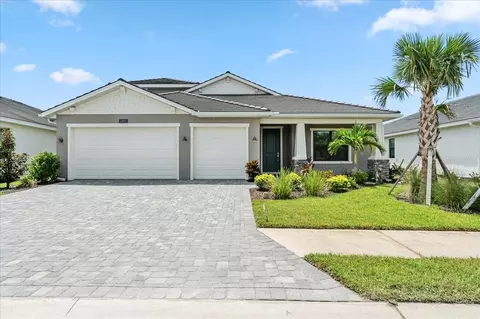 12857 Pinnacle Ln, Venice, FL 34293