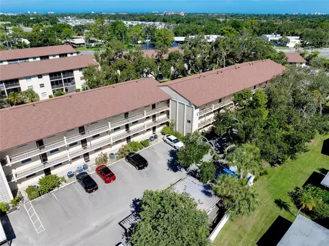 2280 Stickney Point Rd #432, Sarasota, FL 34231