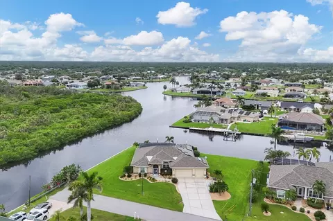 4180 Surfside Ct, Port Charlotte, FL 33948