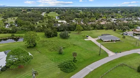 Mission Valley Boulevard, Nokomis, FL 34275