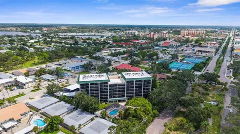 512 W Venice Ave #102, Venice, FL 34285