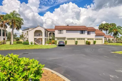 822 Capri Isles Blvd #210, Venice, FL 34292