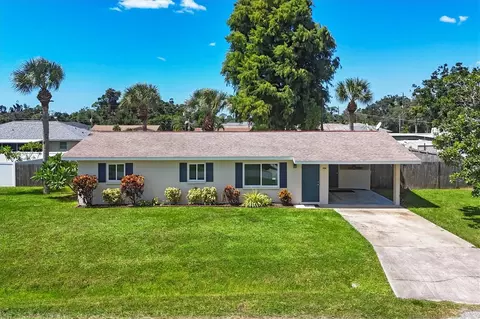 208 Pelican Rd, Venice, FL 34293