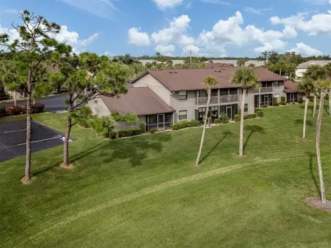 929 Capri Isles Blvd #27, Venice, FL 34292
