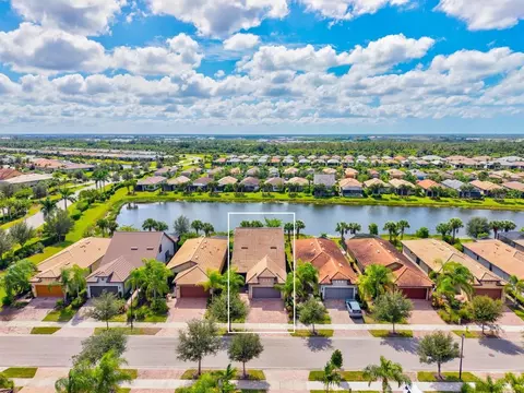 13815 Botteri St, Venice, FL 34293