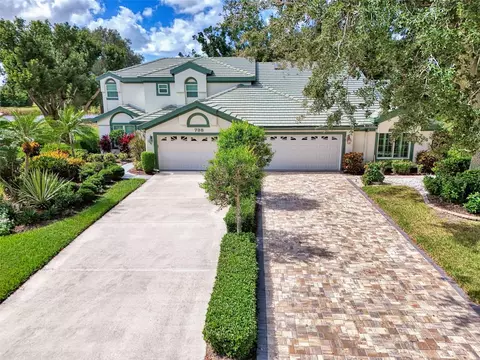 736 Connemara Ct, Venice, FL 34292