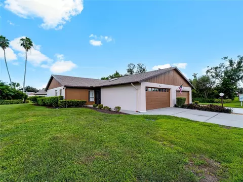 1711 Curry Ave #82, Nokomis, FL 34275