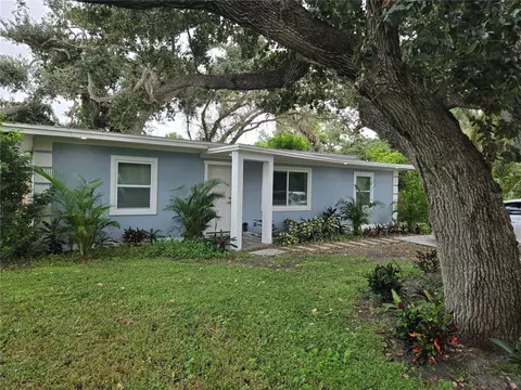 1112 Sunset Ave, Nokomis, FL 34275