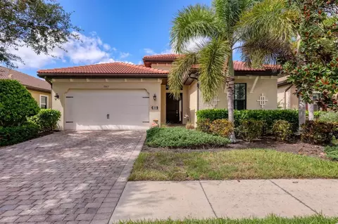1069 Bluffwood Dr, Nokomis, FL 34275