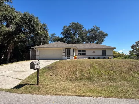 1114 S Narramore St, North Port, FL 34287