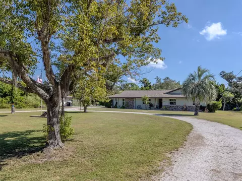 1110 Gladstone Blvd, Englewood, FL 34223