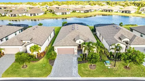 2080 Gardenia Ave, Port Charlotte, FL 33953