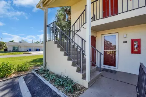 501 Parkdale Mews #501, Venice, FL 34285