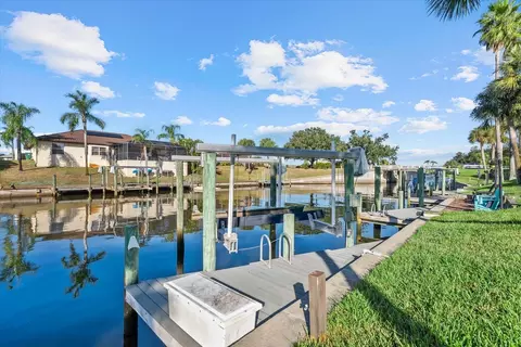 367 Englewood Isles Pkwy #4, Englewood, FL 34223