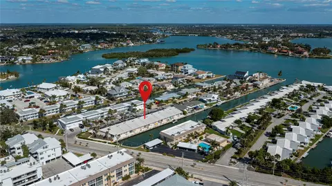 907 Gibbs Rd #6, Venice, FL 34285