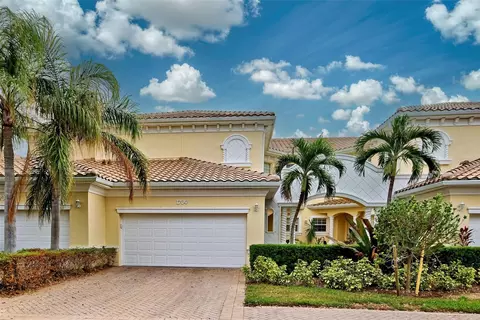 1704 Triano Cir #1704, Venice, FL 34292