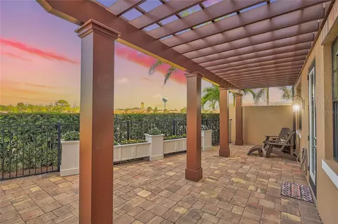 Exterior - 205 E Venice Ave, Venice, FL 34285 photo 9 of 21