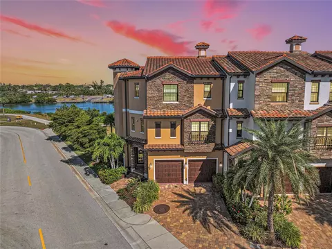 Other - 205 E Venice Ave, Venice, FL 34285 photo 1 of 11