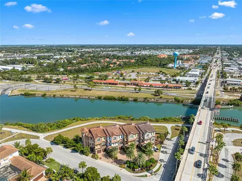View/Area - 205 E Venice Ave, Venice, FL 34285 photo 10 of 10