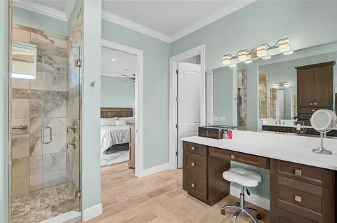 Bath - 205 E Venice Ave, Venice, FL 34285 photo 10 of 13