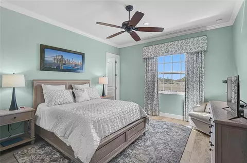 Bedroom - 205 E Venice Ave, Venice, FL 34285 photo 6 of 8
