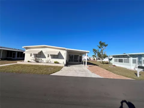 824 Cervina Dr, Venice, FL 34285
