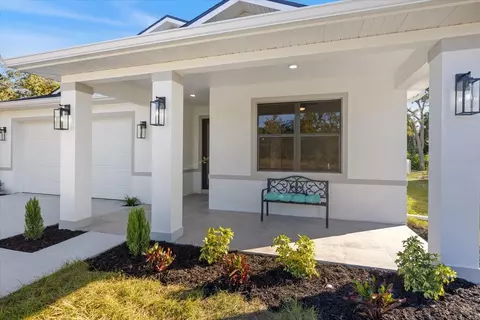 211 Cougar Way, Rotonda West, FL 33947