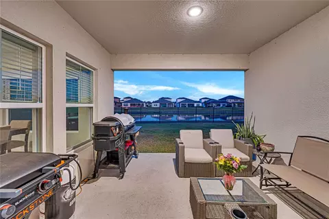 Exterior - 12710 Hysmith Loop, Parrish, FL 34219 photo 4 of 6