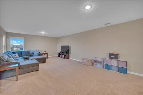 Living - 12710 Hysmith Loop, Parrish, FL 34219 photo 2 of 2