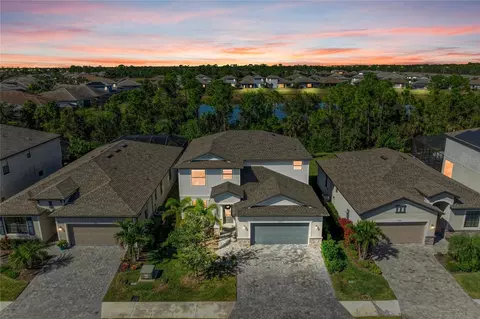 19707 Tortuga Cay Dr, Venice, FL 34293