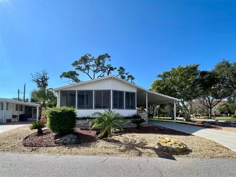 701 S Green Cir, Venice, FL 34285