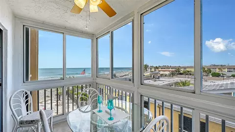 1255 Tarpon Center Dr #414, Venice, FL 34285