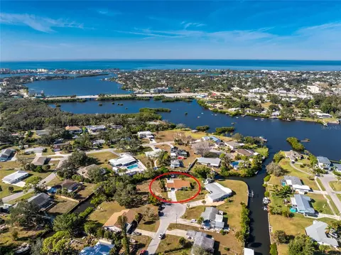 501 Canal Way, Nokomis, FL 34275