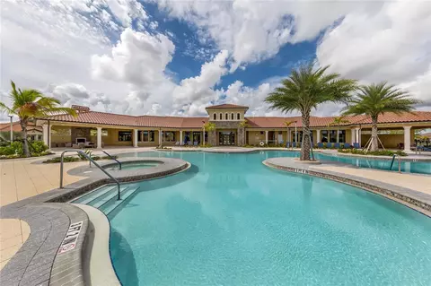 Exterior - 20285 Symphony Pl, Venice, FL 34293 photo 9 of 13