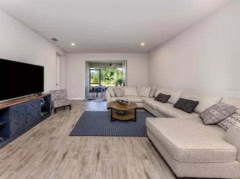 Living - 20285 Symphony Pl, Venice, FL 34293 photo 1 of 2