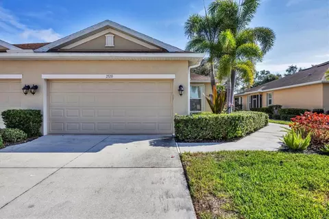 2520 Terracina Dr, Venice, FL 34292