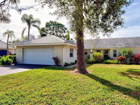166 Southampton Pl S #348, Venice, FL 34293