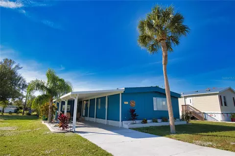 8207 Archie St, Englewood, FL 34224