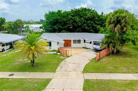 114 Venice East Blvd, Venice, FL 34293