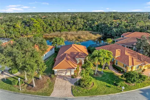 5098 Hanging Moss Ln, Sarasota, FL 34238