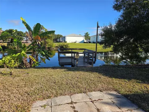 5722 Espanola Ave, North Port, FL 34287