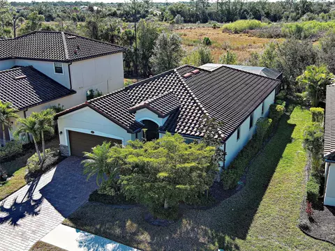 12781 Cinqueterre Dr, Venice, FL 34293