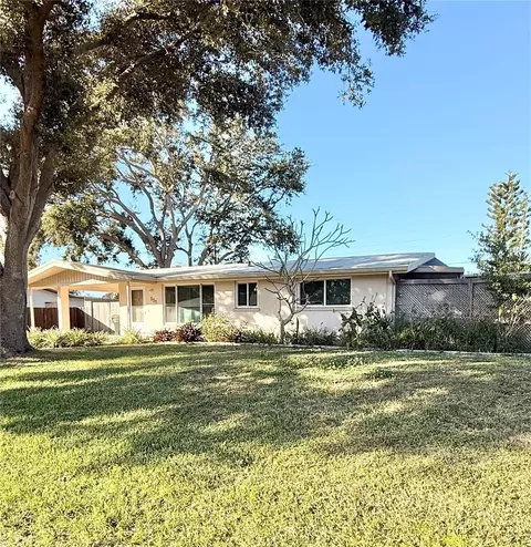 551 E Seminole Dr, Venice, FL 34293